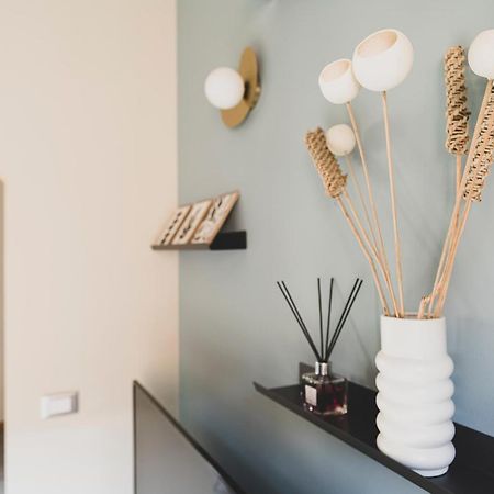 Loft Tirano 3Min Walk To Berninaexpress Appartement Buitenkant foto