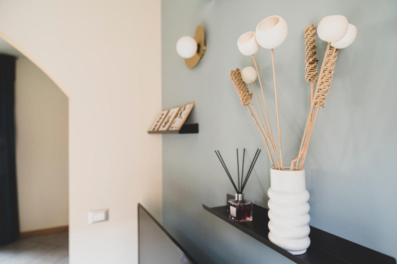 Loft Tirano 3Min Walk To Berninaexpress Appartement Buitenkant foto